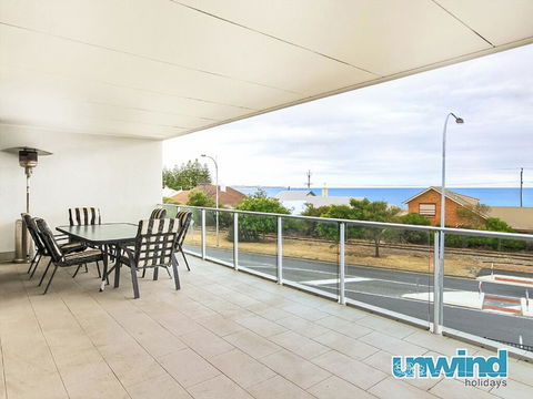 The Block Views Apartments Victor Harbor - Sydney 4u 1