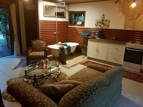The Cabin - Accommodation Sydney 1