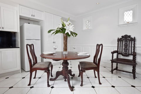 The Castle On Tamborine - Accommodation Sydney 2