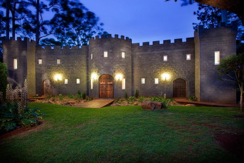 The Castle On Tamborine - Accommodation Sydney 0