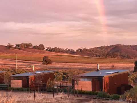 The Cellars At Heathcote II - Sydney 4u 1