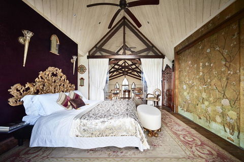 The Church House - Sydney 4u 1