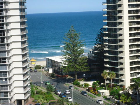The Crest Apartments - Accommodation Sydney 0