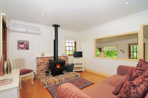 The Dairy - Kangaroo Valley - Sydney 4u 1