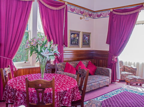 The Duck House - Accommodation Sydney 0