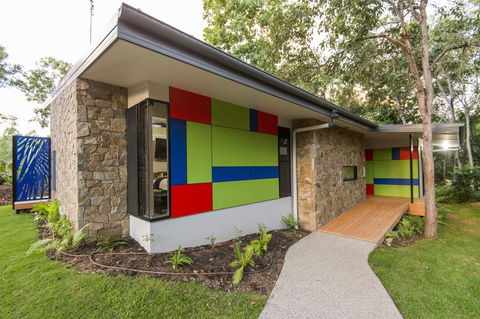 The Feathered Nest - Luxury Wildlife Retreat - Accommodation Sydney 1