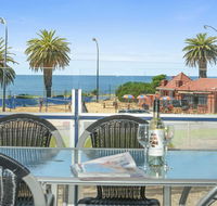 The Frontage Resort-Style Apartment - Sydney 4u