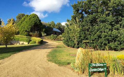The Garden Cottage At The Olives - Sydney 4u 1