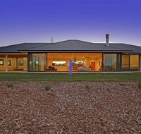 The Junction - contemporary meets river country - Accommodation Sydney