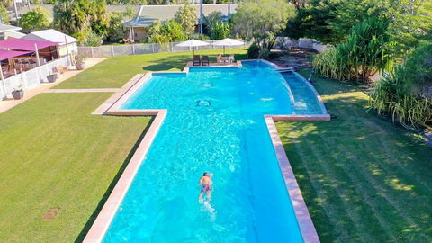 The Kimberley Grande Hotel - Sydney 4u 1