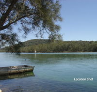 The Lake House - Lake Conjola - Accommodation Sydney