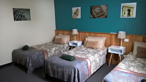 The Moe Motor Inn - Sydney 4u 3