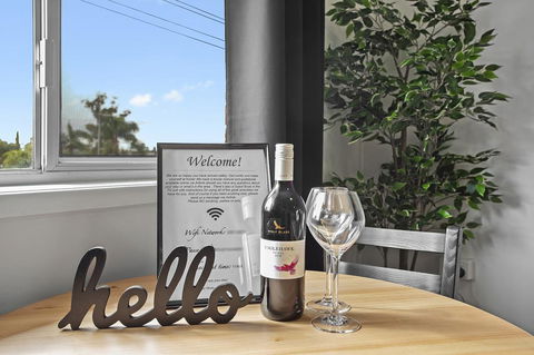 The Neo Stylish Central Apartment With Aircon Courtyard And Netflix - Sydney 4u 1