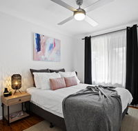 The Neo stylish central apartment with aircon courtyard and Netflix - Sydney 4u