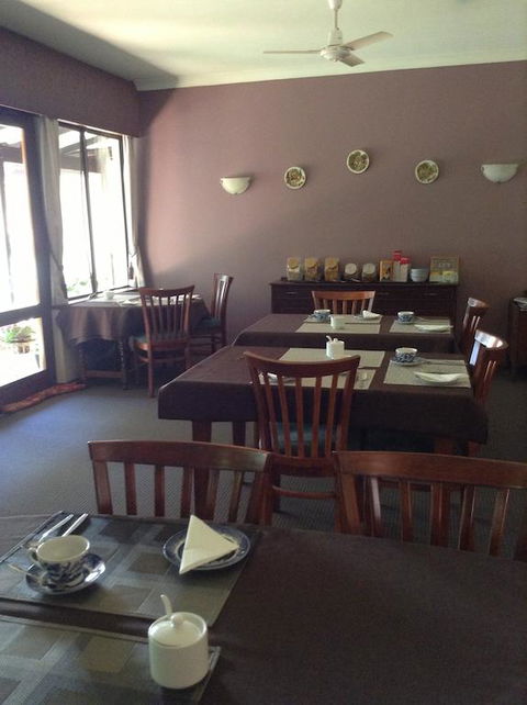The Noble Grape Guesthouse - Sydney 4u 3