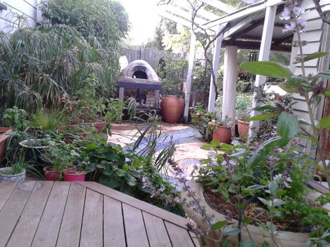 The Old Church Bed And Breakfast - Sydney 4u 3