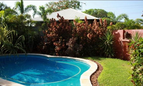 The Quarters Self Contained Bungalow - Accommodation Sydney 0