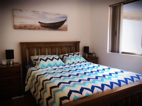 The Royal Dolphin Holiday Home - Sydney 4u 1