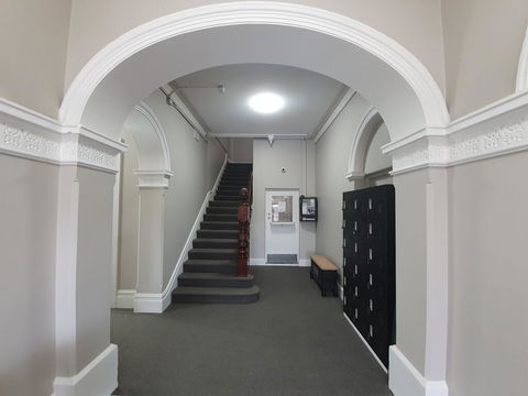 The Royal Hotel - Sydney 4u 1