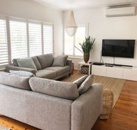 The Seaside Beachhouse Mollymook - Sydney 4u