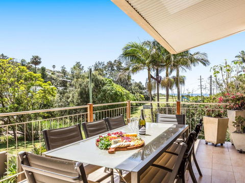 The Stanwell Beach Glass House - Beach & Pool - Sydney 4u 3