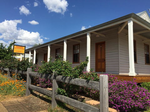 The Telegraph Station - Sydney 4u 0
