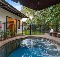 The Tropical Sanctuary - Sydney Resort