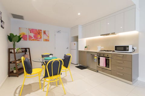 Ther-Rich Apartment - Accommodation Sydney 0