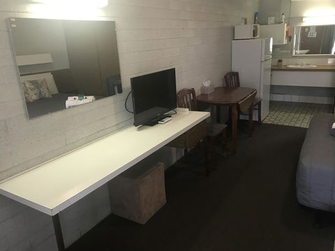 Thomas Lodge Motel - Sydney 4u 2