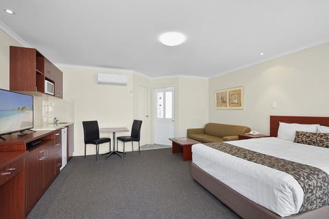 Thunderbird Motel Yass - Sydney 4u 1
