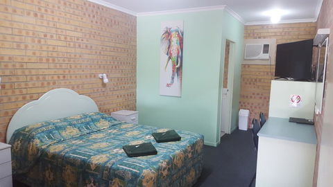 Tiaro Motor Inn - Sydney 4u 2