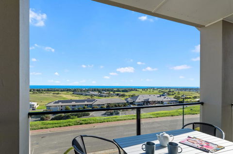 Ticky's Dream - 18 Turnberry Drive - Sydney 4u 0