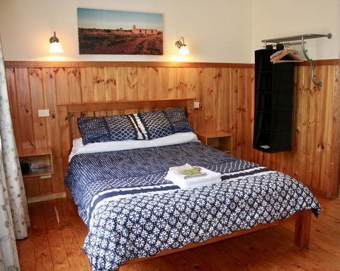 Tindoona Cottages - Sydney 4u 1