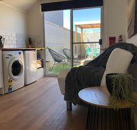 Tiny Tom - Hidden beside the river Mersey - Accommodation Sydney