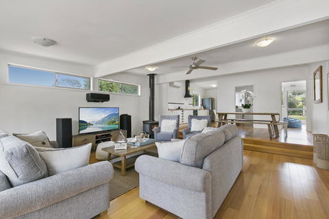 To The Beach - Sydney 4u 0