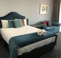 Town  Country Motor Inn - Sydney 4u