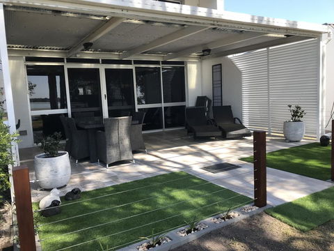 TREAT YOURSELF To Something Special! - Accommodation Sydney 2