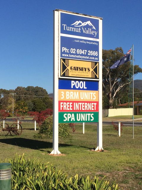 Tumut Valley Motel - Sydney 4u 3