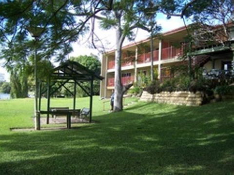 Tweed River Motel - Sydney 4u 0