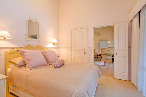 TWISTED WILLOW - Spa, Fireplace, Couples Retreat - Sydney 4u 2