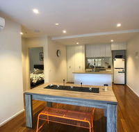 Two Brand New Bedrooms in the Sunlight Area - Sydney 4u