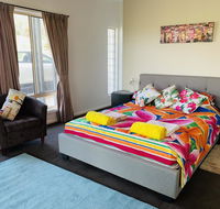 Two Dams Estate - Retreat  Relax - Sydney 4u