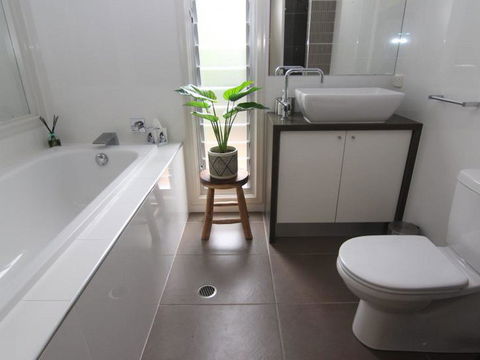 Two Sands Town House - Sydney 4u 1