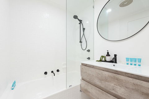 ULTIMATE BONDI LIVING - Sydney 4u 3