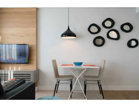 Ultrachic Executive Beach Apartment - Sydney 4u 1
