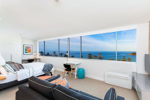 Ultrachic Executive Beach Apartment - Sydney 4u 0