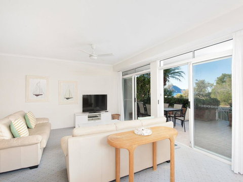Unit 1 Albacore 12-14 Ondine Close Nelson Bay New South Wales 2315 - Accommodation Sydney 0