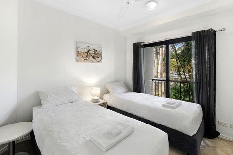 Unrivaled Ocean And City Views From Resort Style 3bed With Garden - Sydney 4u 1