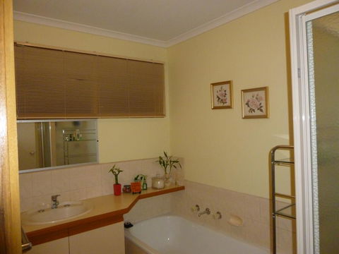 Vella Room - Accommodation Sydney 2