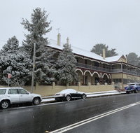 Victoria Albert Guest House Bar Cafe and Restaurant - Accommodation Sydney